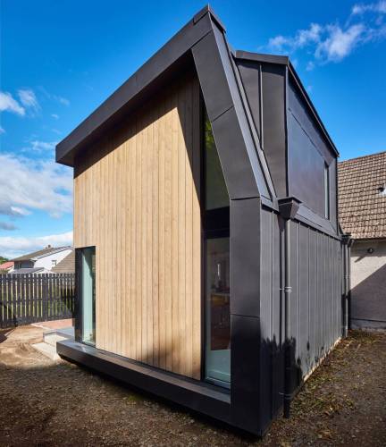 Contact andrew@andrewleephotographer.com