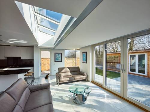 Contact andrew@andrewleephotographer.com